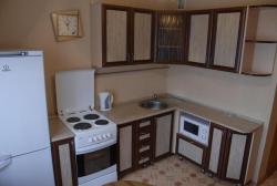 Сдам 1 км. кв. 11000р полупустая, долгосрочно