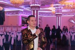 Ведущий (тамада) диджей и оборудование на праздник