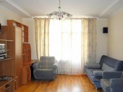 Трехкомнатная в кирпичном доме