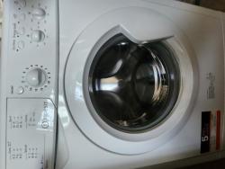 Стиральная машина Indesit