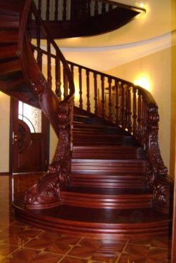 Лестницы , мебель , интерьеры из массива дерева. Лестницы , мебель , интерьеры из массива дерева.