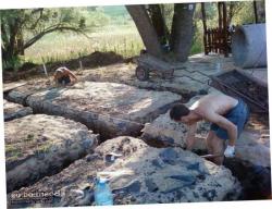 Землекопы,уборка территории.