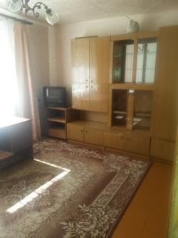 Сдам 1-комнатную квартиру студентам-заочников в районе Академии