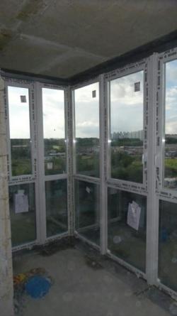 Окна REHAU Grazio - остекление,утепление  лоджий.
