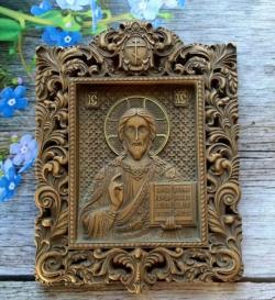 Резные иконы из дерева ручной работы