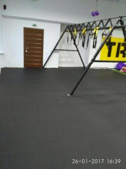 Спортивные резиновые покрытия для фитнеса и спорта.