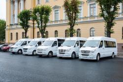 Аренда и заказ микроавтобусов с водителем: от эконом до VIP класса, от 13 до 20 мест в ТК «Авто-Арена»