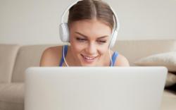 Сотрудник  для работы на компе