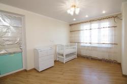 Современная евродвухкомнатная квартира с большой молодежной гостиной