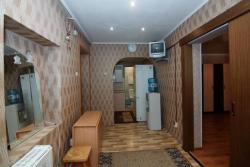 Дом 75 кв.м. с видом на сад. Земельный участок 8 соток. Отличное место.
