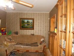 продам 3-комнатную квартиру по б-ру Юности