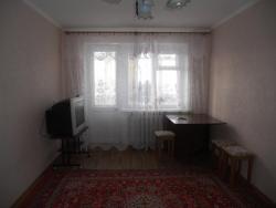 сдам 1-комнатную квартиру по пр-ту Б.Хмельницкого
