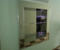 Сервисный подъемник для гостиниц, ресторанов и кафе