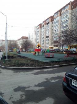 Продается 3 комнатная квартира г. Екатеринбург, Эльмаш, Старых большевиков ,50 УП, 9/9 этаж.