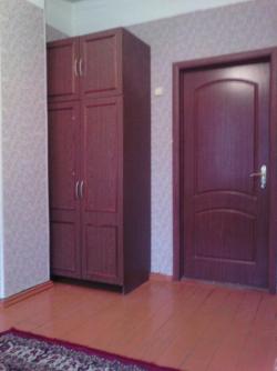 Комната в аренду на длительный срок.