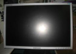 Монитор SAMSUNG SyncMaster 920NW