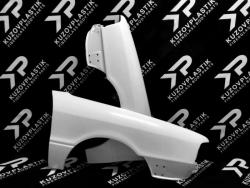 Крыло на Ауди 80 B3 из стеклопластика.