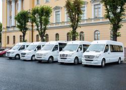 Аренда и заказ микроавтобусов с водителем в ТК «Авто-Арена». Аренда и заказ микроавтобусов с водителем в ТК «Авто-Арена».