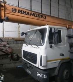 Продам автокран на базе МАЗ