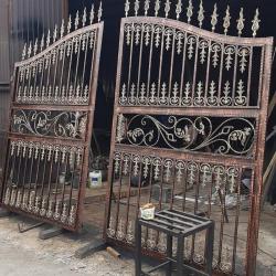 Металлические ворота в Кривом Роге