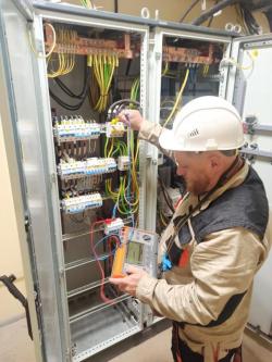 Услуги электролаборатории..