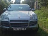 Porsche Cayenne 2004