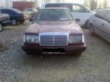 Mercedes-Benz E 1986