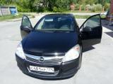 Opel Astra 2011