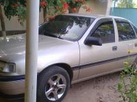 Opel Vectra Седан 1.8 1991 с пробегом