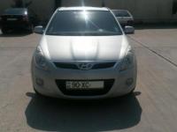 Hyundai i20 Хетчбэк 1.4 2009 с пробегом