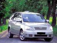 Toyota Avensis Минивэн 2.0 2002 с пробегом