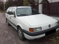 Volkswagen Passat Универсал 1.6 1990 с пробегом