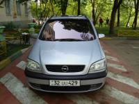 Opel Zafira Минивэн 1.8 2000 с пробегом