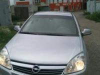 Opel Astra Седан 1.8 2010 с пробегом