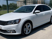 Volkswagen Passat 2018 БЕЛЫЙ