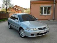 Honda Accord Седан 2.0 2001 с пробегом
