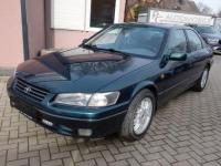 Toyota Camry Седан 2.4 2001 с пробегом