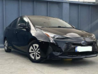 Toyota Prius Седан 1.8 2018 с пробегом