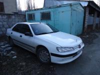 Peugeot 1007 Седан 1.8 1997 с пробегом