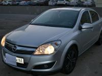 Opel Astra Седан 1.8 2008 с пробегом