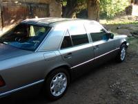 Mercedes-Benz E Седан 3.2 1993 с пробегом