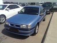 Opel Vectra Хетчбэк 1.8 1993 с пробегом