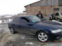 Opel Vectra Седан 2.0 1996 с пробегом