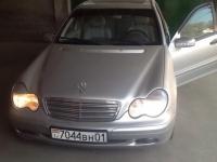 Mercedes-Benz C Седан 2.0 2004 с пробегом