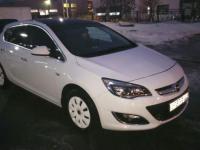 Opel Astra Хетчбэк 1.6 2012 с пробегом