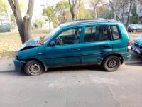 Mazda Demio Хетчбэк 1.3 1998 с пробегом
