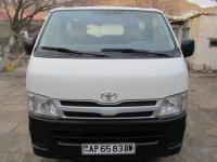 Toyota Hiace 2011 БЕЛЫЙ
