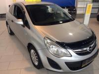 Opel Corsa 2012 БЕЖЕВЫЙ