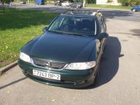 Opel Vectra Универсал 1.8 2001 с пробегом