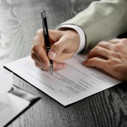 Услуги проверки и составления договоров Услуги проверки и составления договоров